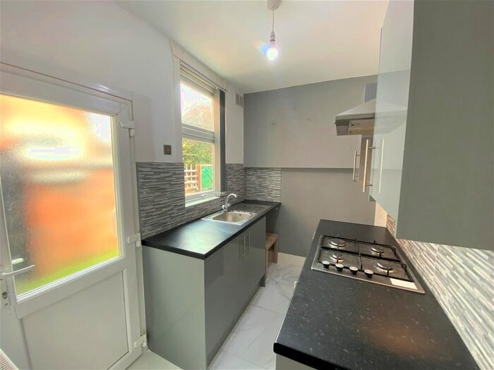 2 Bedroom Terraced House To Rent In Vernon Road, Leicester, LE2