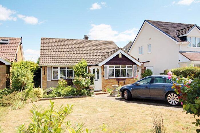 2 Bedroom Detached Bungalow For Sale In Colston Crescent, Goffs Oak, EN7
