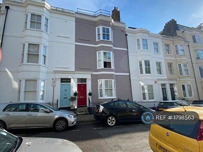 Studio To Rent In Devonshire Place, Brighton, Brighton And Hove, United Kingdom, BN2
