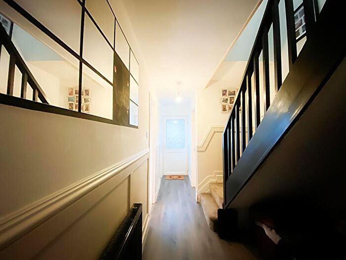 3 Bedroom Terraced House For Sale In Barmouth Close, Battle Hill, NE28