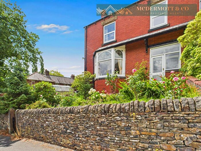 4 Bedroom Semi-Detached House For Sale In Kinders Lane, Greenfield, Saddleworth, OL3