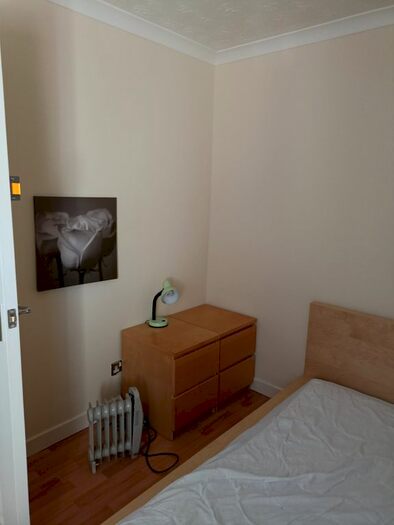 1 Bedroom Terraced House To Rent In West Pilton Drive, Edinburgh, EH4