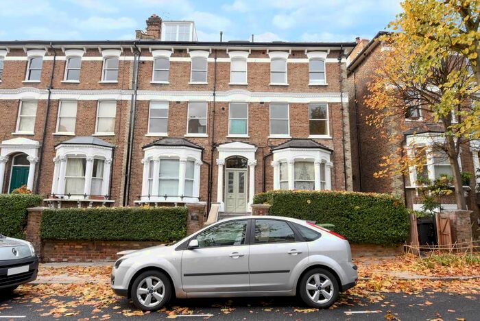 1 Bedroom Flat To Rent In South Hill Park Gardens, London, NW3