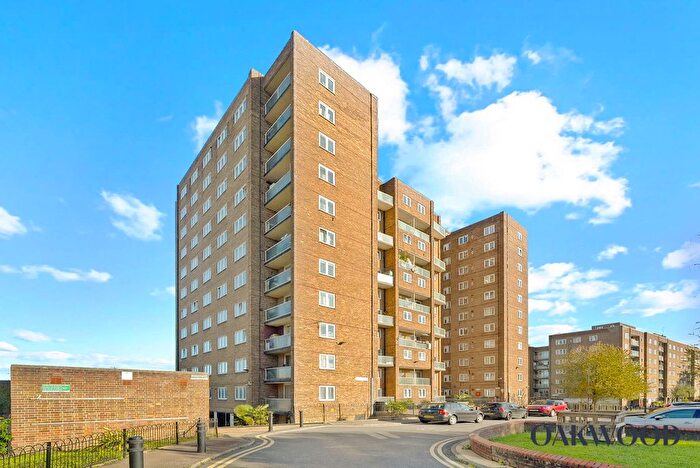 2 Bedroom Flat For Sale In Amhurst Park, Joseph Court Amhurst Park, N16
