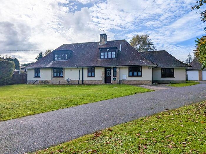 5 Bedroom Detached House For Sale In Straight Half Mile, Maresfield, Uckfield, TN22