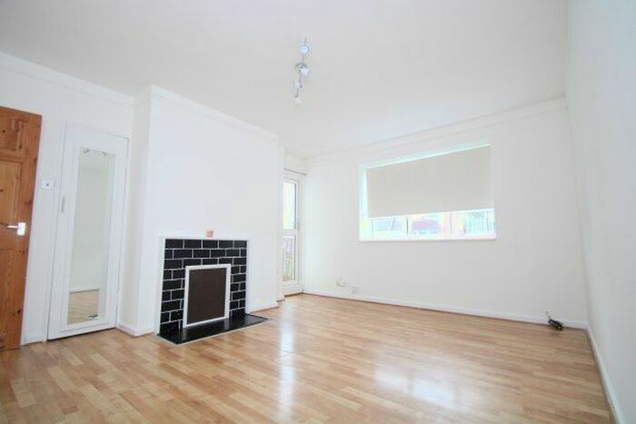 2 Bedroom Flat To Rent In Duppas Hill Terrace, Croydon, CR0