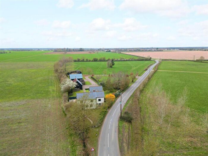 3 Bedroom Detached House For Sale In North Common, Hepworth, Diss, IP22