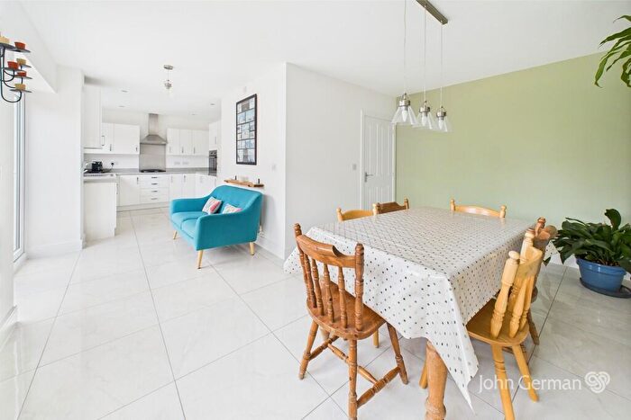 5 Bedroom Detached House For Sale In Ladybird Close, East Leake, LE12