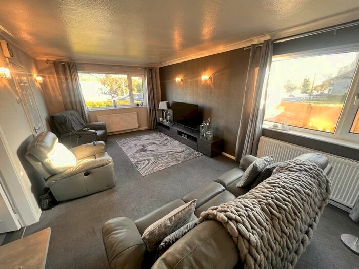 3 Bedroom Detached House To Rent In Wigan Road, Aspull, Wigan, WN2