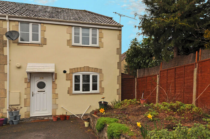 3 Bedroom End Of Terrace House To Rent In Old Station Close, Cheddar, BS27