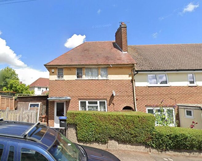 3 Bedroom End Of Terrace House For Sale In West Ridge, Northampton, NN2