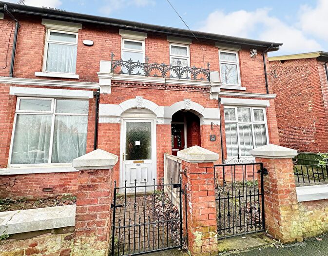 4 Bedroom Semi-Detached House To Rent In South Meadow Lane, Preston, PR1