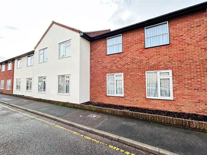 1 Bedroom Flat To Rent In North Street, Walton On The Naze, CO14