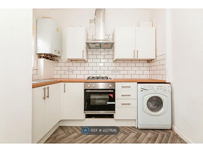 1 Bedroom Flat To Rent In Hough Lane, Wombwell, Barnsley, S73