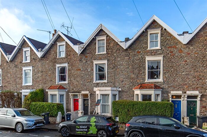 4 Bedroom Terraced House For Sale In Alma Vale Road, Bristol, BS8