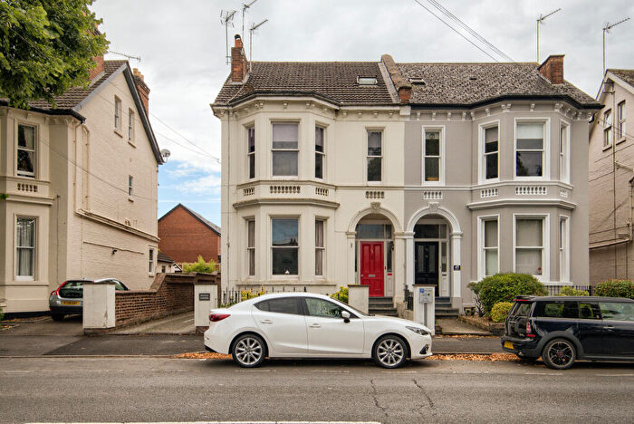 3 Bedroom Flat To Rent In Avenue Road, Leamington Spa, CV31