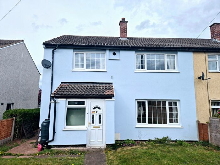4 Bedroom Semi-Detached House To Rent In Shrewsbury Walk, Coalville, LE67