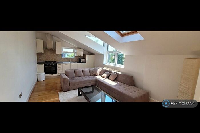 1 Bedroom Flat To Rent In Sunningfields Road, London, NW4