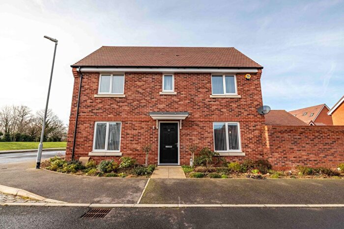 3 Bedroom Detached House For Sale In Wales Crescent, Canterbury, CT1