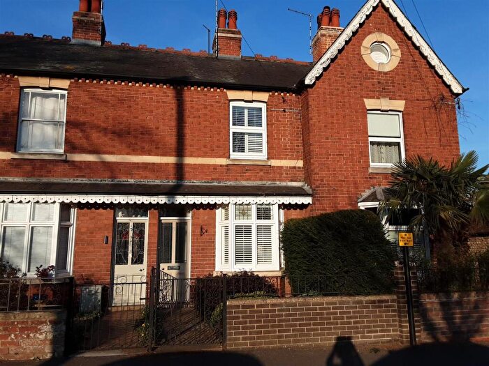2 Bedroom Terraced House To Rent In Recreation Ground Road, Stamford, PE9
