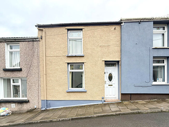 2 Bedroom Terraced House For Sale In Bond Street, Aberdare, CF44