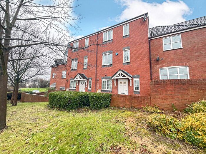 3 Bedroom Terraced House For Sale In Hedging Lane, Wilnecote, Tamworth, Staffordshire, B77