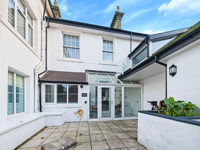 2 Bedroom Terraced House To Rent In Heywood Lane, Tenby, SA70