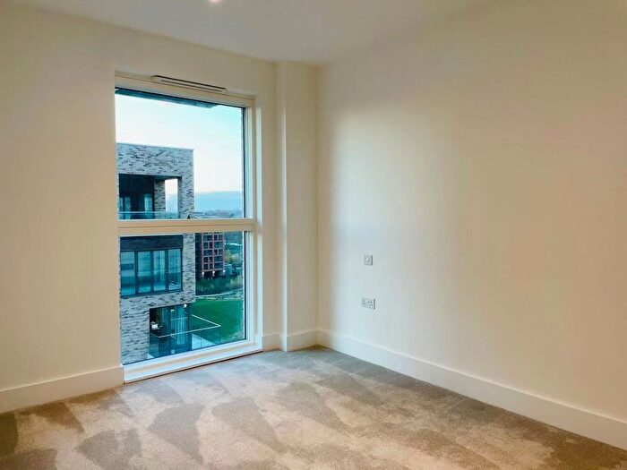 1 Bedroom Flat To Rent In Pegler Square, London, SE3