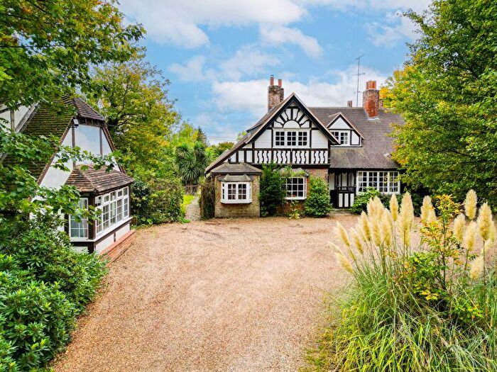 6 Bedroom Character Property For Sale In Tilburstow Hill Road, Godstone, RH9