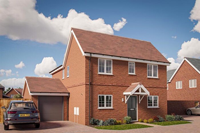 4 Bedroom Detached House For Sale In Maddoxford Gardens, Boorley Green, SO32