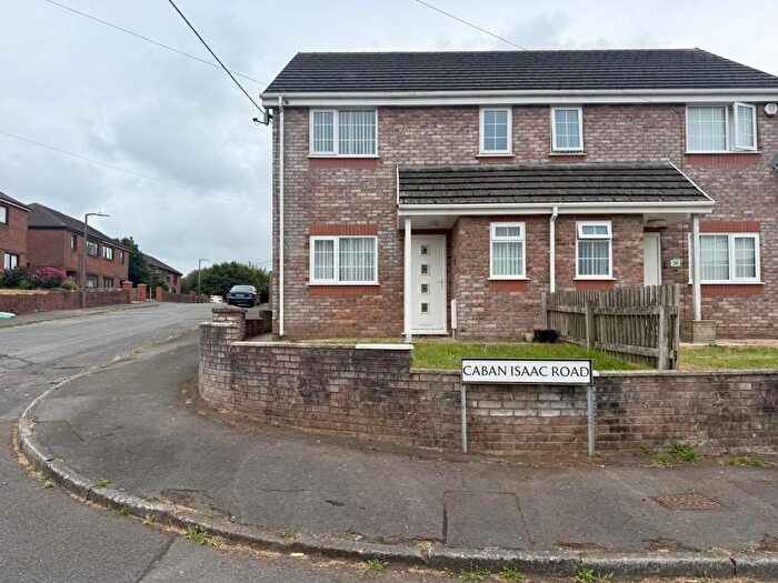3 Bedroom Semi-Detached House To Rent In Caban Isaac Road, Penclawdd, Swansea, SA4