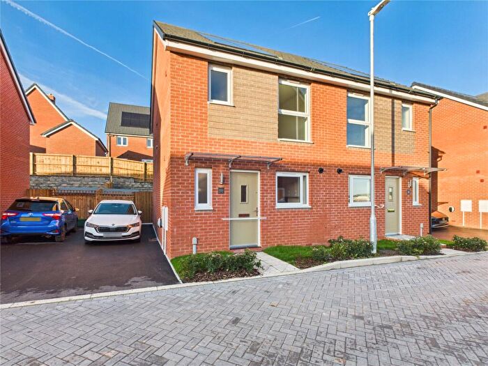 2 Bedroom Semi-Detached House To Rent In Wake Road, Bristol, South Gloucestershire, BS10