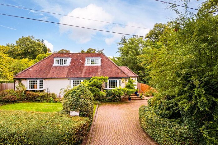 4 Bedroom Detached House For Sale In Broadplat, Rotherfield Greys, Henley-On-Thames, Oxfordshire, RG9