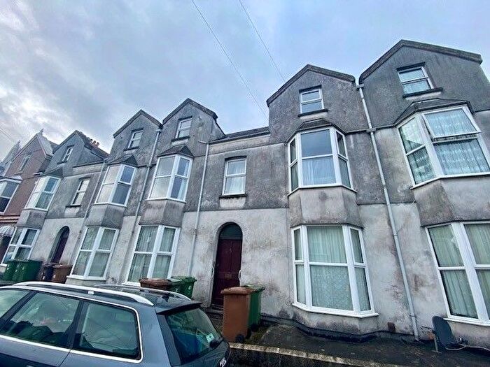 2 Bedroom Flat To Rent In Headland Park, Plymouth, PL4
