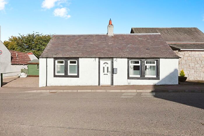 2 Bedroom Bungalow For Sale In Carneil Road, Carnock, Dunfermline, Fife, KY12