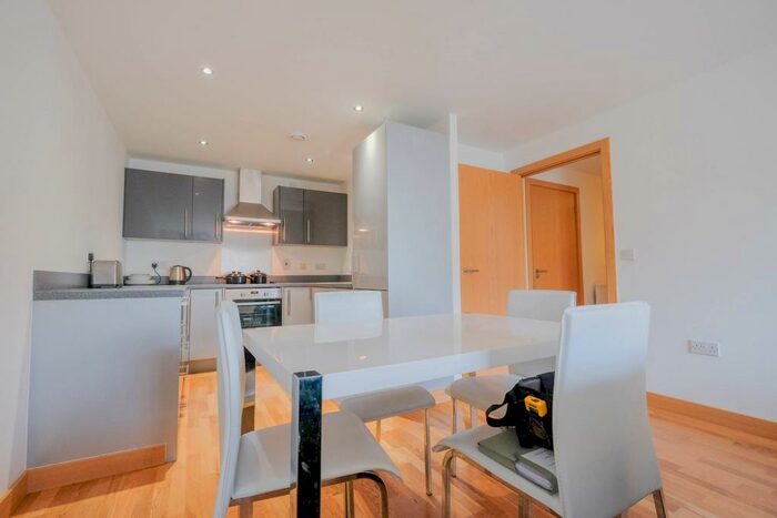 2 Bedroom Apartment To Rent In Cromwell Road, Cambridge, CB1