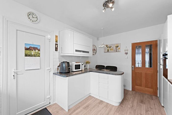 2 Bedroom Bungalow For Sale In Drummond Drive, Nuthall, Nottingham, Nottinghamshire, NG16