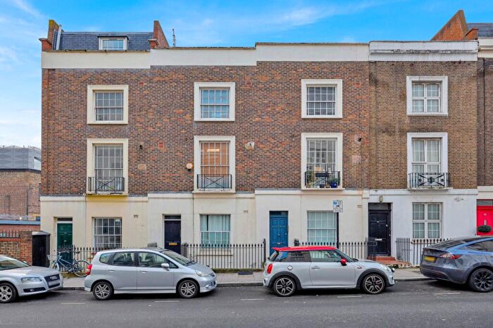 1 Bedroom Flat To Rent In Jamestown Road, Camden Town, NW1