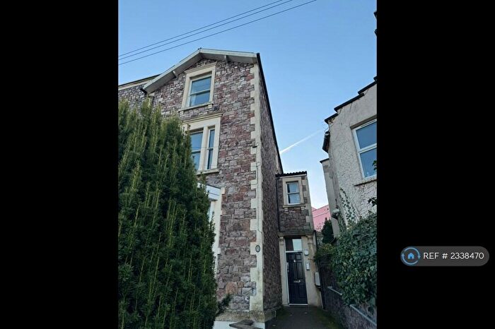 1 Bedroom Flat To Rent In Hillside, Bristol, BS8