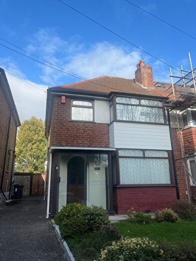 3 Bedroom Semi-Detached House To Rent In Coventry Road, Sheldon, Birmingham, B26