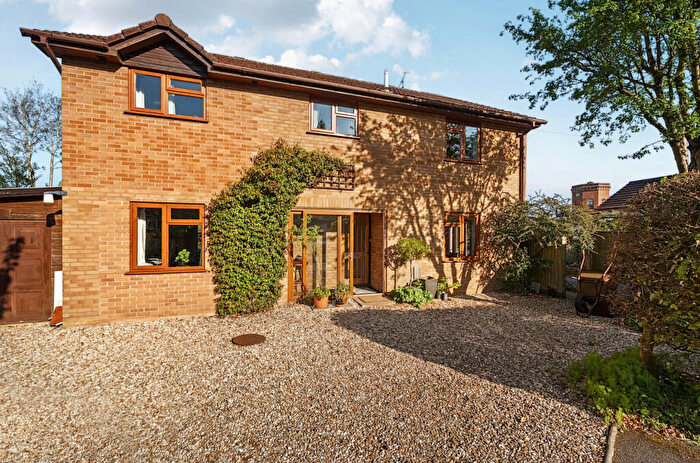 5 Bedroom Detached House For Sale In Clay Lane, Uffculme, Cullompton, Devon, EX15