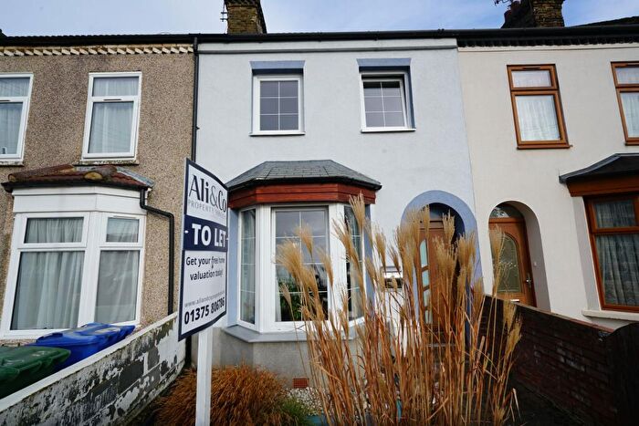 2 Bedroom Terraced House To Rent In Grove Road, Grays, RM17