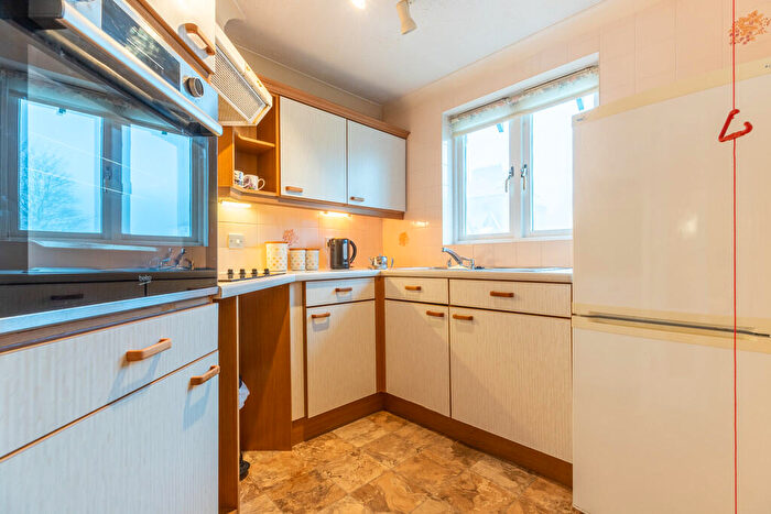 1 Bedroom Apartment For Sale In Hampsfell Grange, Grange-over-Sands, Cumbria, LA11