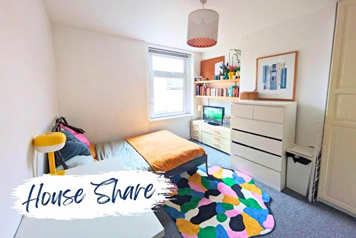 1 Bedroom Terraced House To Rent In Ferry Road, Grangetown, Cardiff, CF11