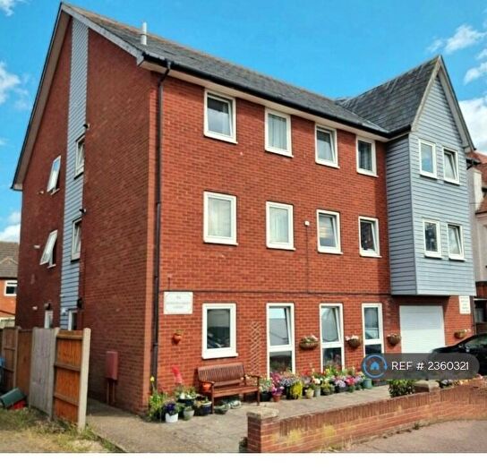 2 Bedroom Flat To Rent In Bowling Green Court, Felixstowe, IP11