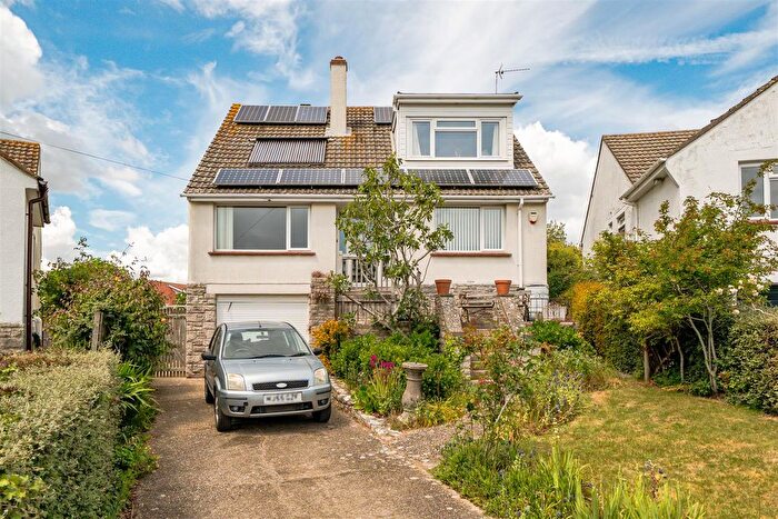 3 Bedroom Detached Bungalow For Sale In Prospect Crescent, Swanage, BH19