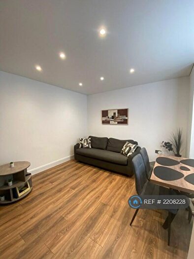 1 Bedroom End Of Terrace House To Rent In London, Greater London, United Kingdom, SE18