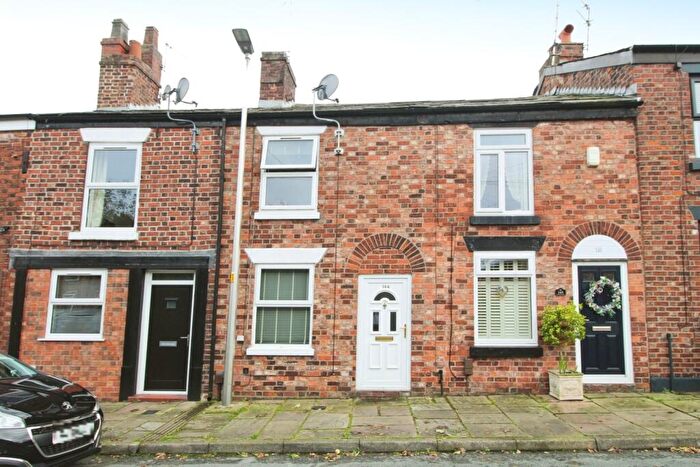 2 Bedroom Terraced House To Rent In Newton Street, Macclesfield, Cheshire, SK11