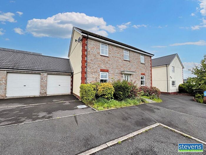4 Bedroom Detached House For Sale In Long Barton Avenue, Okehampton, Devon, EX20
