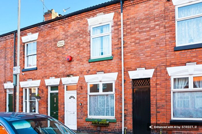 3 Bedroom Terraced House To Rent In Avenue Road Extension, Clarendon Park, Leicester, LE2